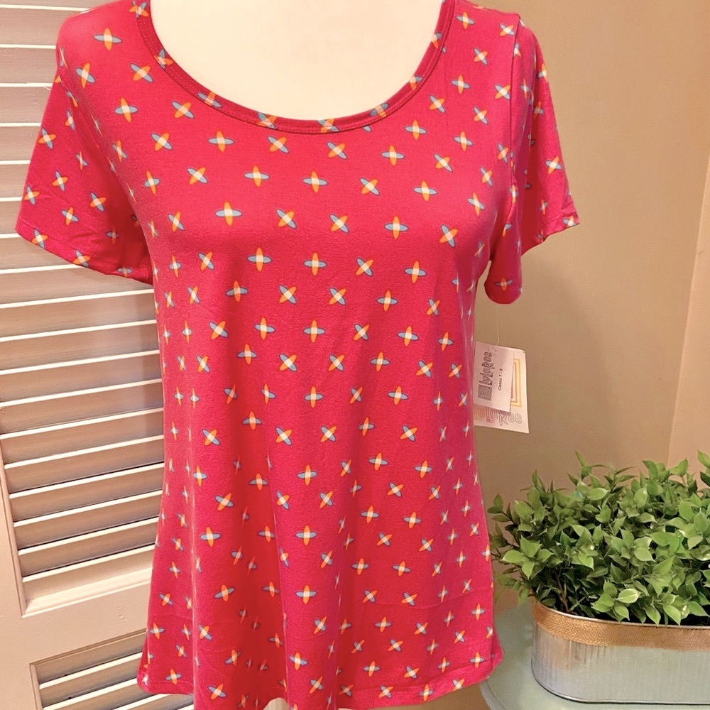 LuLaRoe Classic T Pink orange and teal designs S
